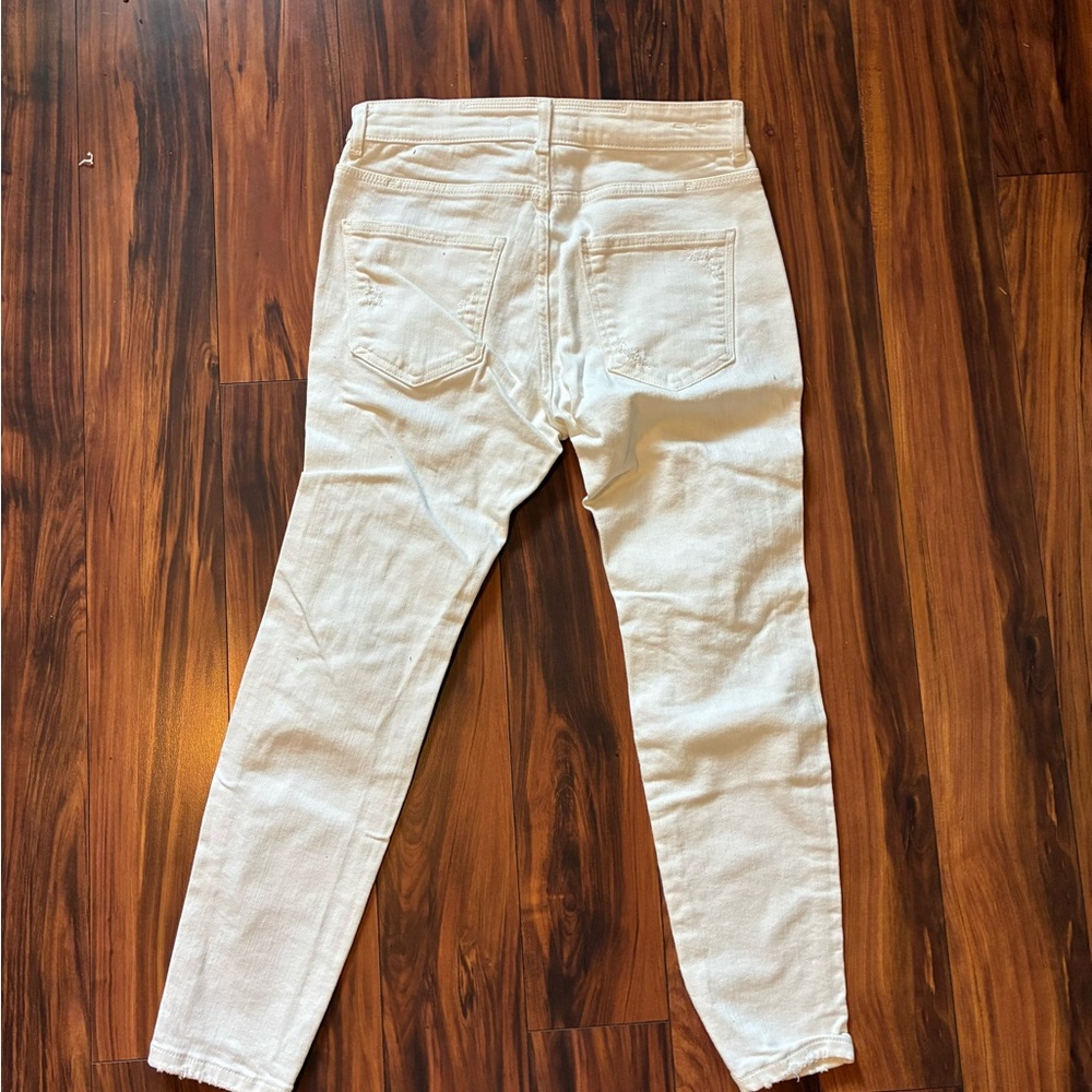 Zara Men's Off-White Distressed Jeans - Picture 2 of 3